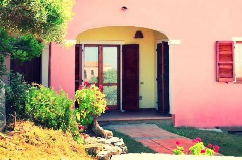 Da Mario E Maria Appartement Aglientu Buitenkant foto