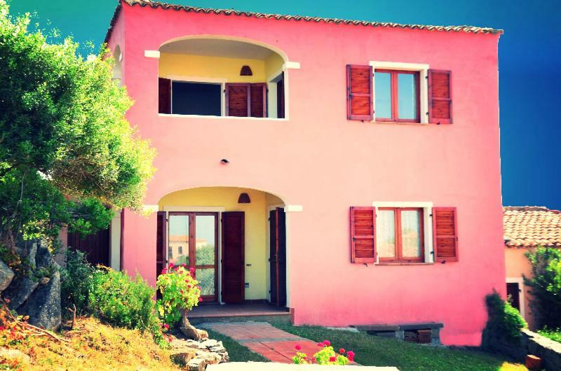 Da Mario E Maria Appartement Aglientu Buitenkant foto
